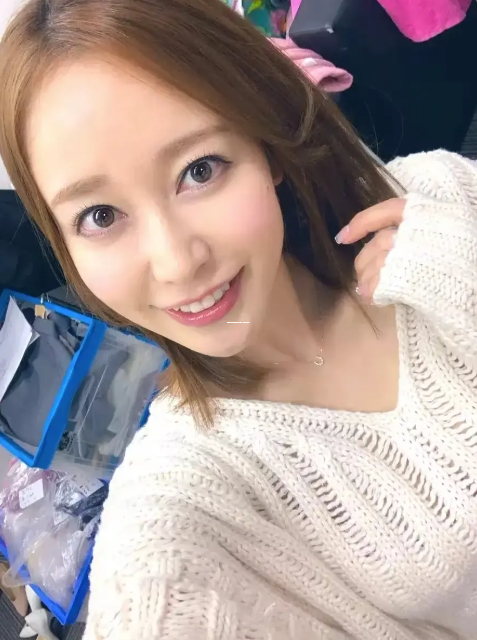 吃瓜事件相关内容,某明星被曝出轨，真相究竟如何？